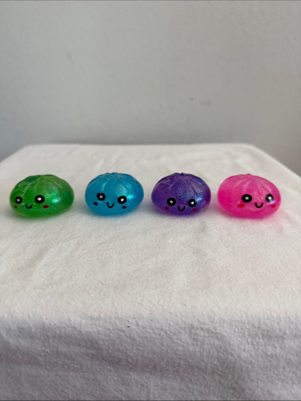 Mini Dumpling Squishy Set - Picture 3 of 4